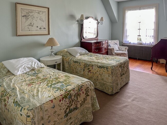 Building Photo - 48 Proctor St