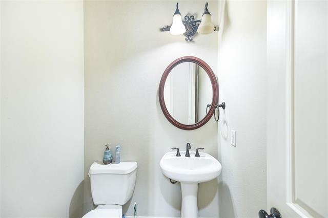 Building Photo - 2016 Magic Mantle Dr