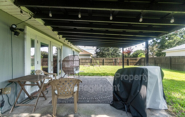 Building Photo - 14215 Sea Eagle Dr