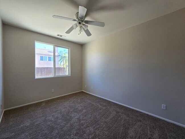 Building Photo - Moreno Valley Single Story Home