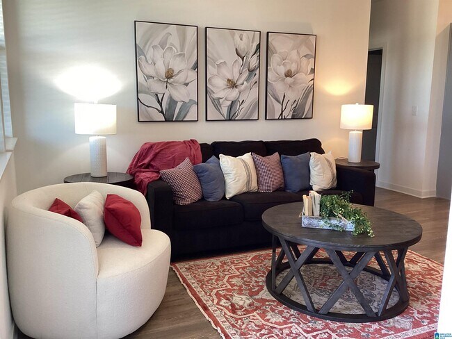 Building Photo - 2100 Canopy Trl