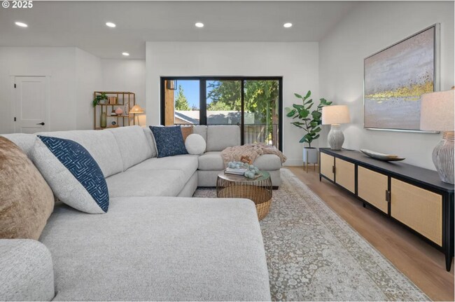 Building Photo - Brand New Modern Urban 4 Bedroom 3 1/2 Bath Homes with Designer Finishes and Air Conditioning Ava...