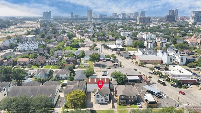 Building Photo - 1812 Wheeler Ave