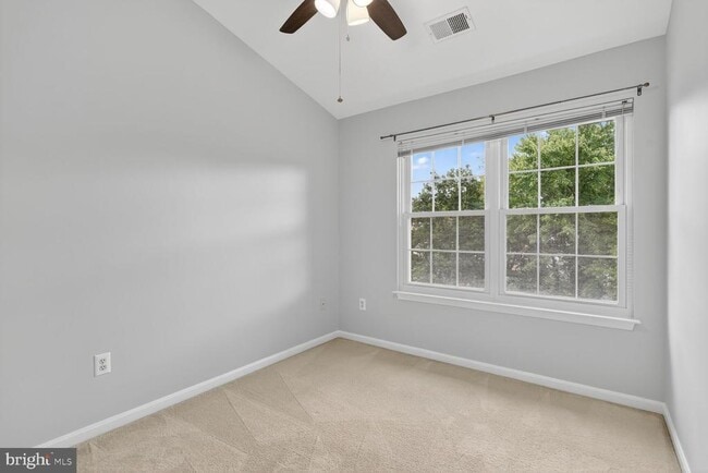 Building Photo - 5223 Ballycastle Cir