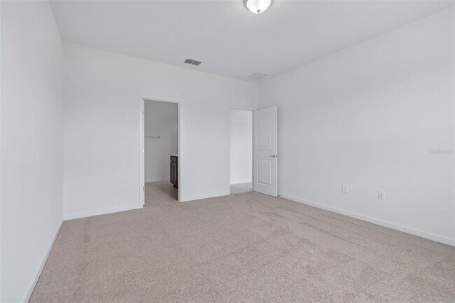 Building Photo - 11243 Sycamore Glen Loop