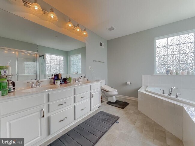 Building Photo - 46834 Jillian Grace Ct