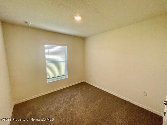 Building Photo - 9373 Fox Chapel Ln