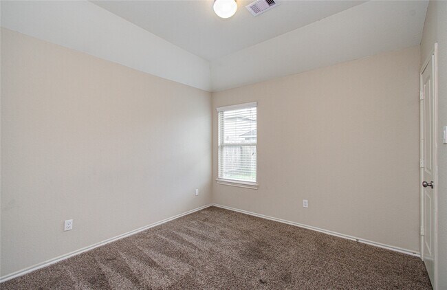 Building Photo - 1418 Spencer Glen Ln