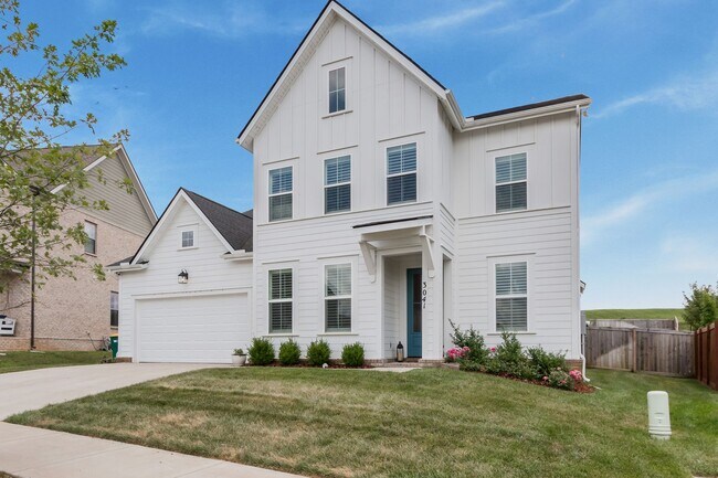 Primary Photo - 3041 Shandor St