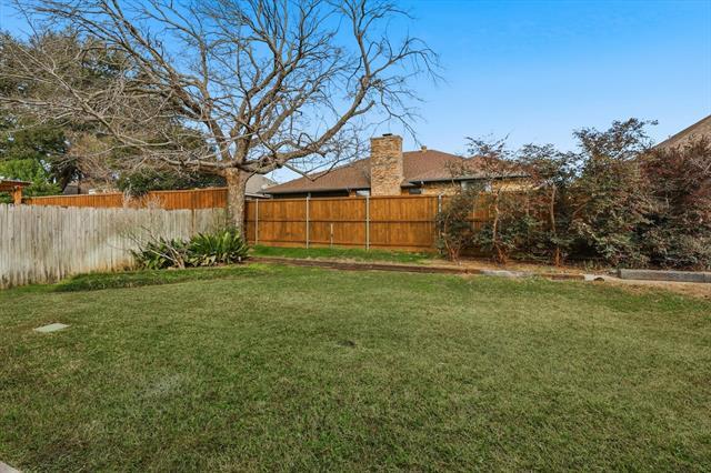 Building Photo - 1401 Danielle Dr