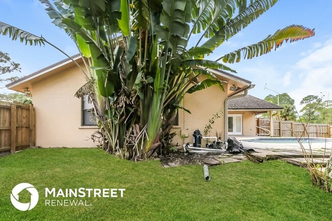 Building Photo - 17413 42nd Rd N