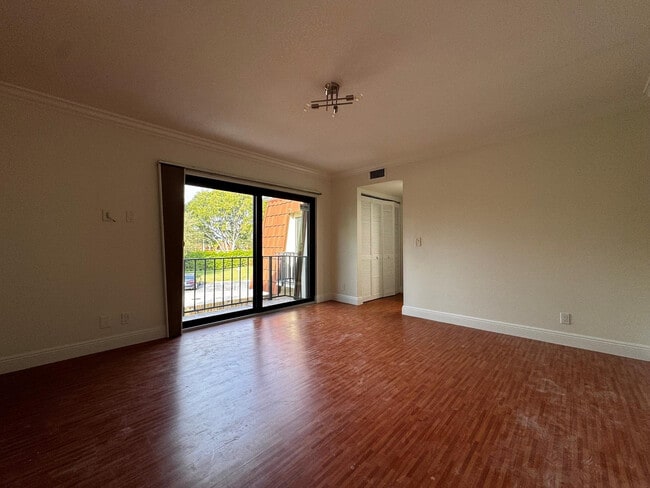 Building Photo - 3205 Spanish Wells Dr