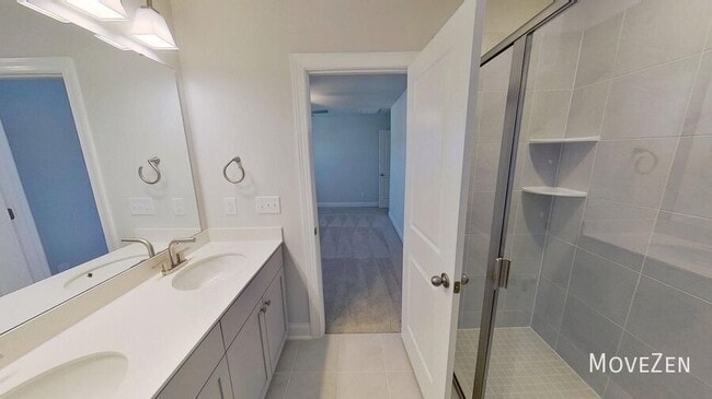 Building Photo - 768 Lightrail Dr