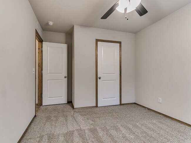 Building Photo - 3421 Pagoda Pead Dr