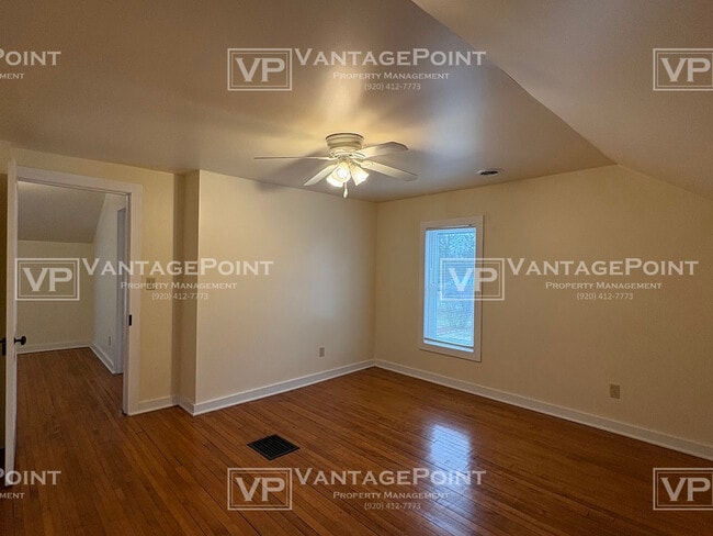 Building Photo - 264 Modoc St