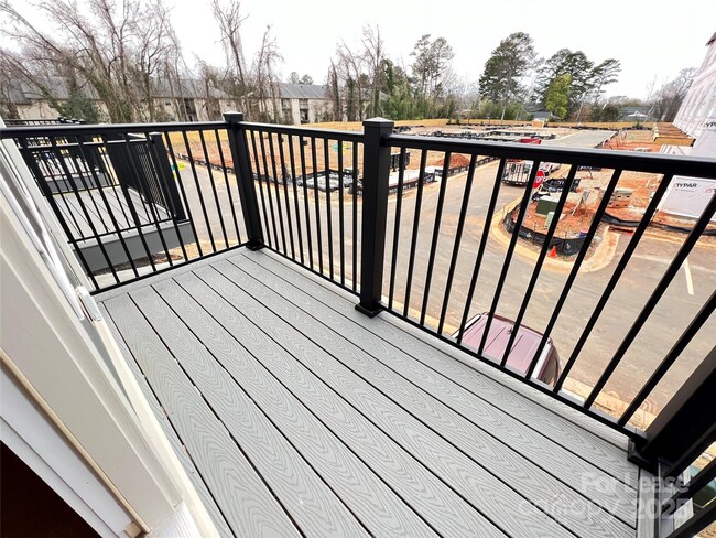 Building Photo - 3011 Citizens Ln