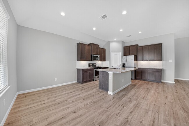 Building Photo - 18222 Humber River Ln
