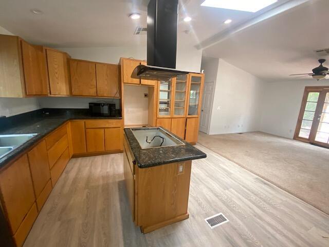 Building Photo - 1504 Mario Dr