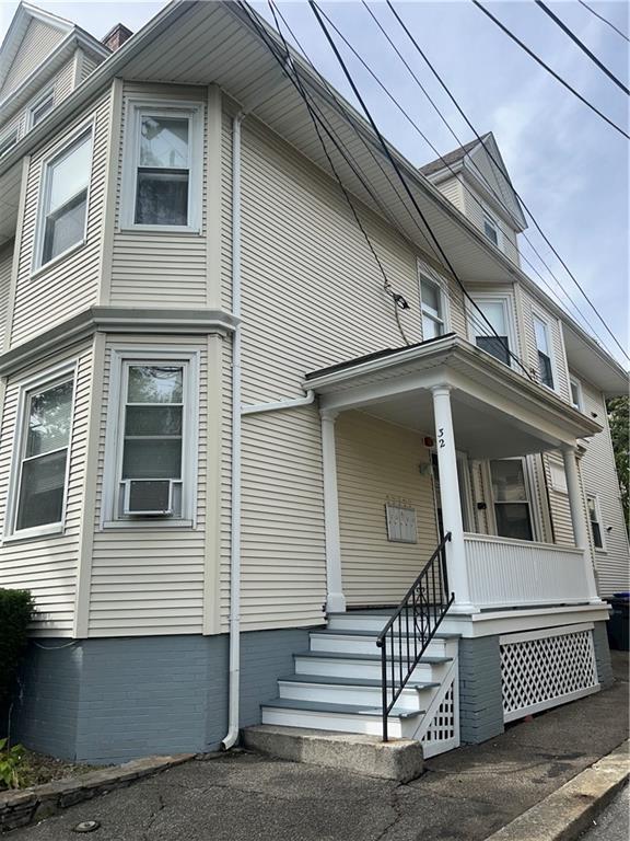 Primary Photo - 32 Medway St
