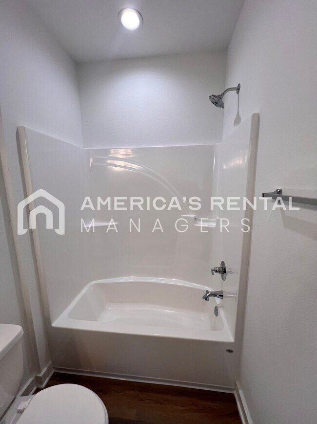 Building Photo - MOVE IN SPECIAL!!! New Construction Home for Rent in Robertsdale, AL!!! AVAILABLE NOW! Sign a 13 ...