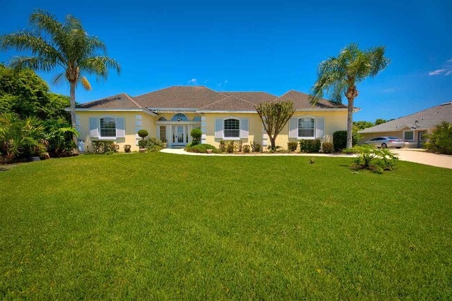 Building Photo - 430 Marsh Point Cir