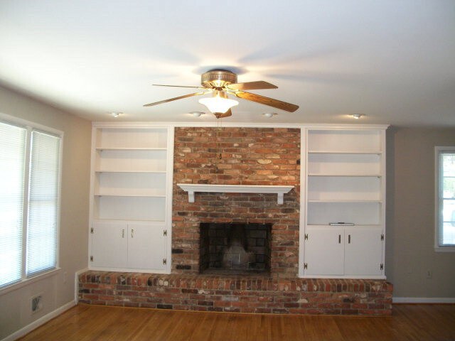 Building Photo - 1234 Evans Rd
