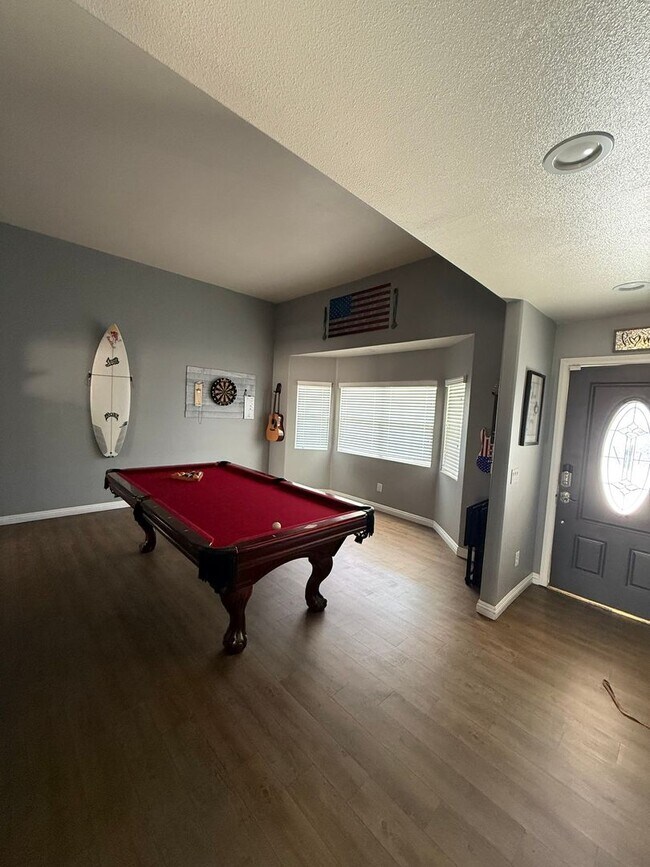 Building Photo - Spring Valley Lake Home