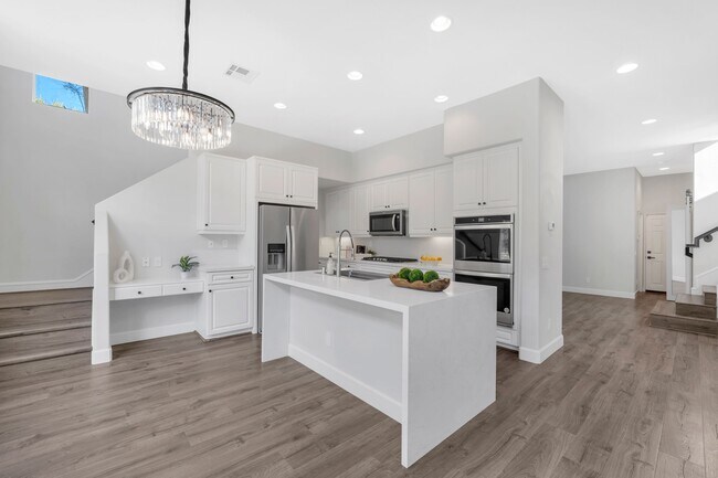 Building Photo - 2775 Florentine Ct