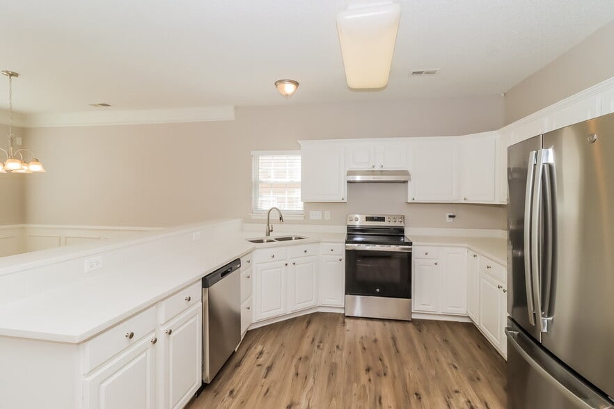 Building Photo - 6819 Alydar Ct