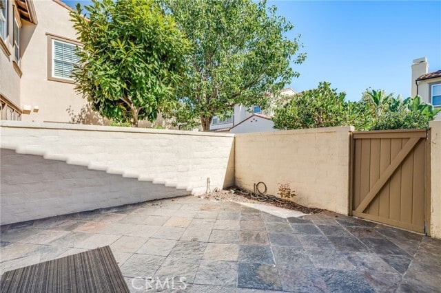 Building Photo - 82 Passage