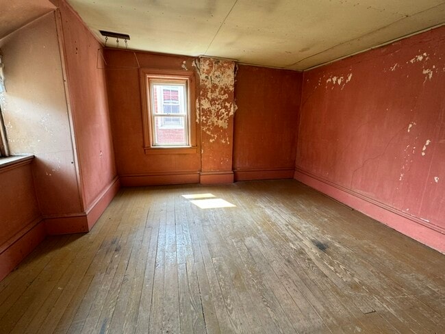 Building Photo - 911 Blunston St
