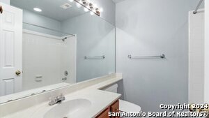 Building Photo - 1310 Kildoran Ct