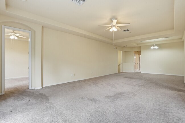 Building Photo - 12854 Carrington Cir