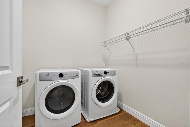 Building Photo - 600 3rd Ave S