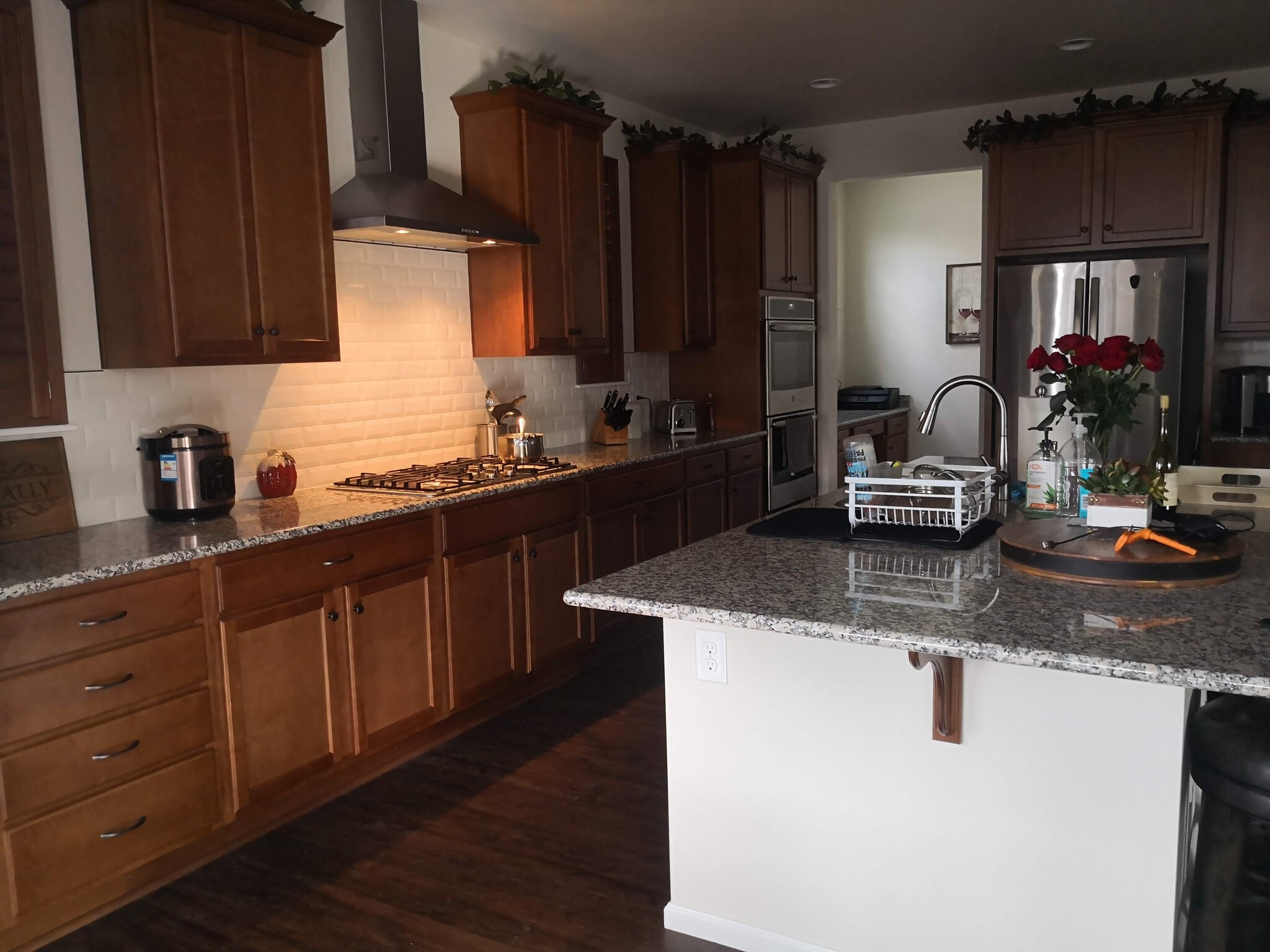 Building Photo - 12989 Ventana St