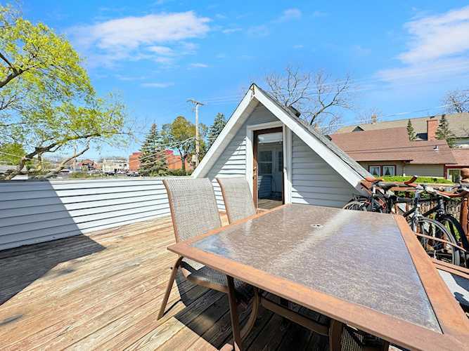 Building Photo - 140 Broadway