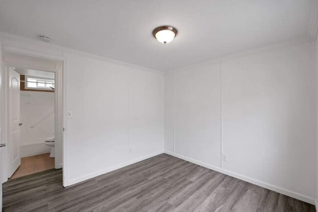 Building Photo - 149 1st Ave