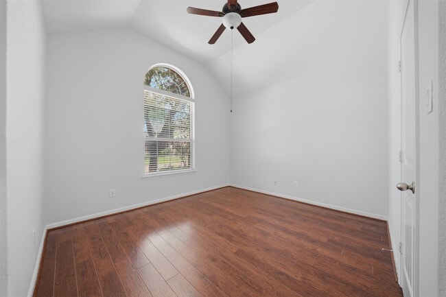 Building Photo - 11126 Celano Dr