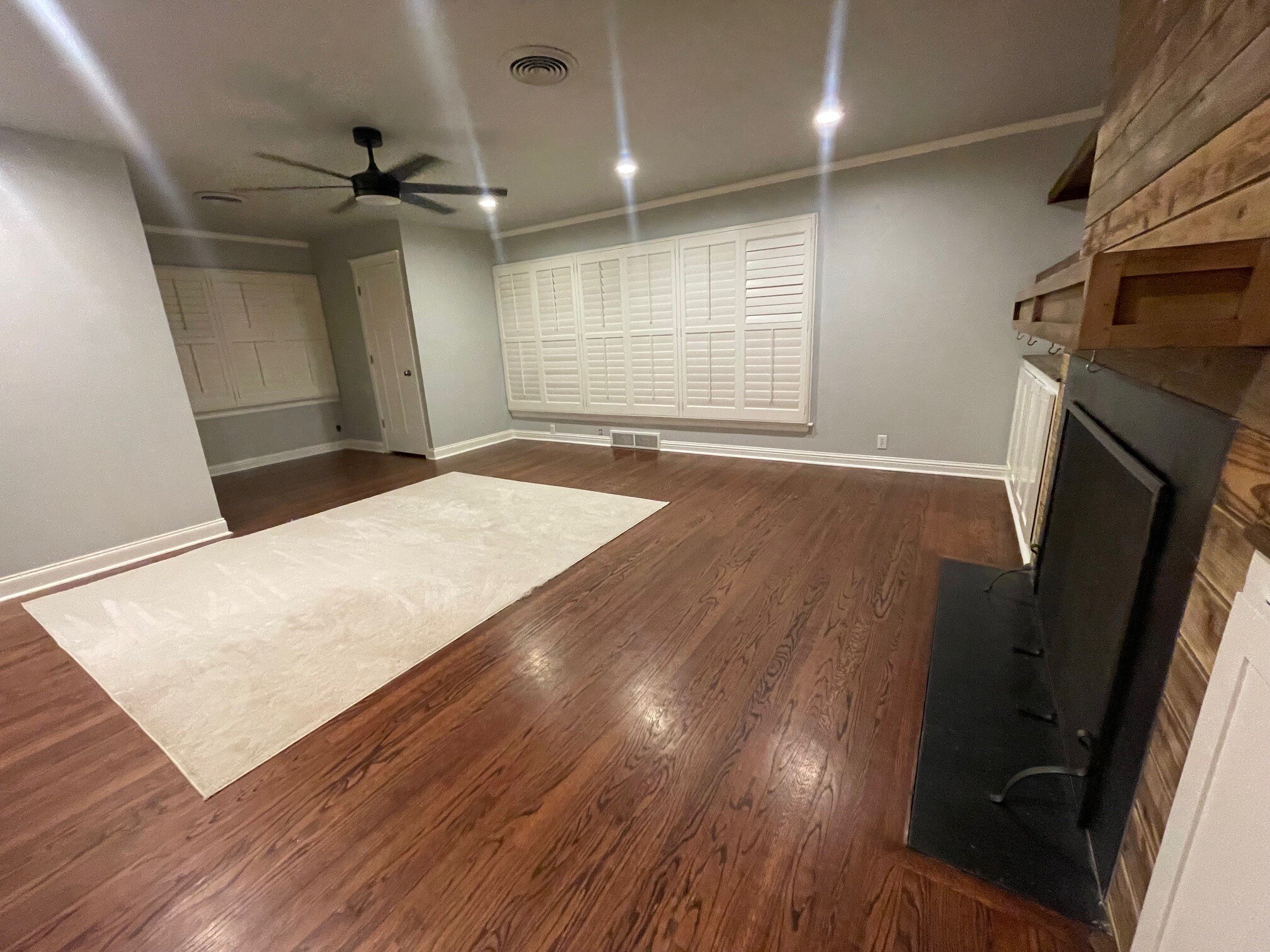 Master Bedroom - 1012 Elmwood St