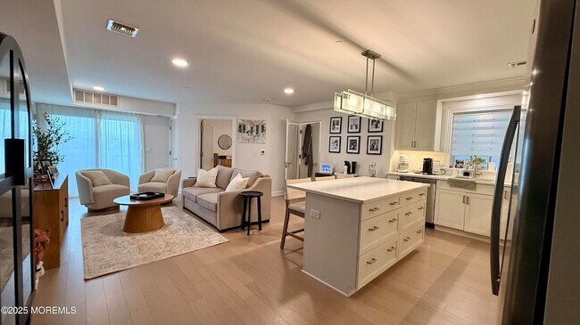 Building Photo - 57-61 Brighton Avenue Unit 301