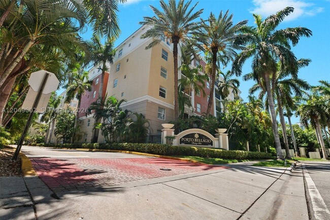 Building Photo - 17145 N Bay Rd