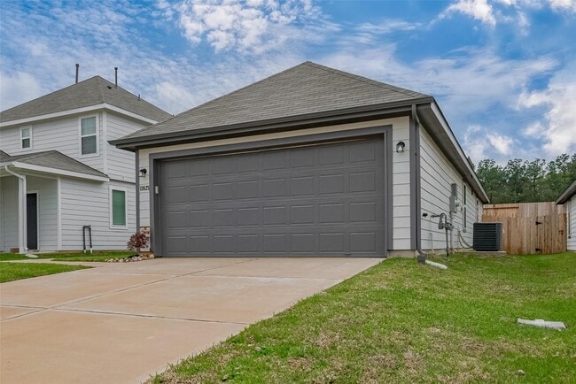 Building Photo - 13625 Goldeye Dr