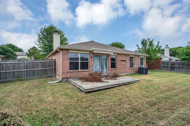 Building Photo - 2305 Tisbury Way