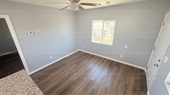 Building Photo - 303 El Tejon Ave