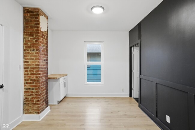 Building Photo - 1232 Keystone Ave