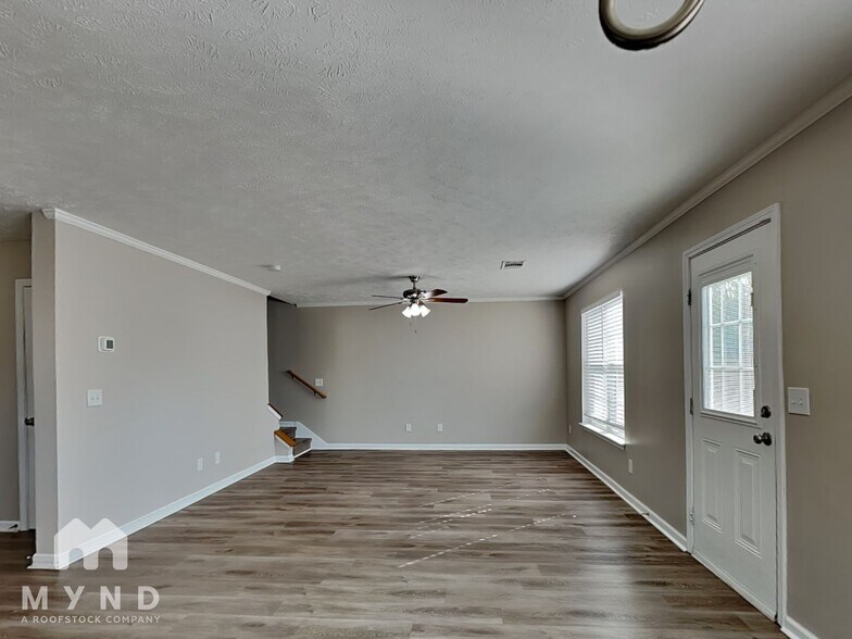 Building Photo - 1341 Tonya Dr