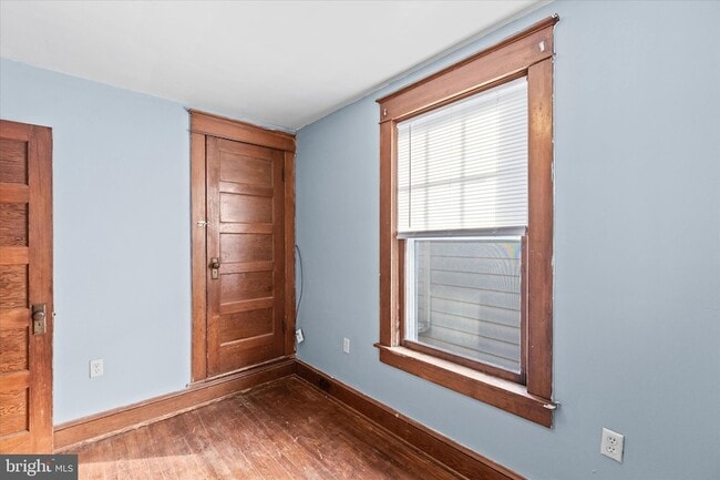 Building Photo - 133 Hanover Rd