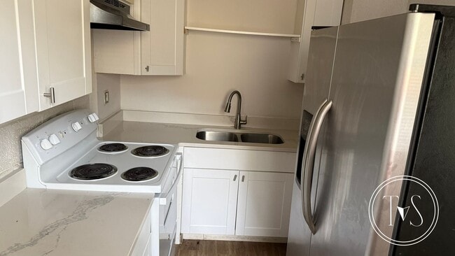 Building Photo - 918 Lynah St