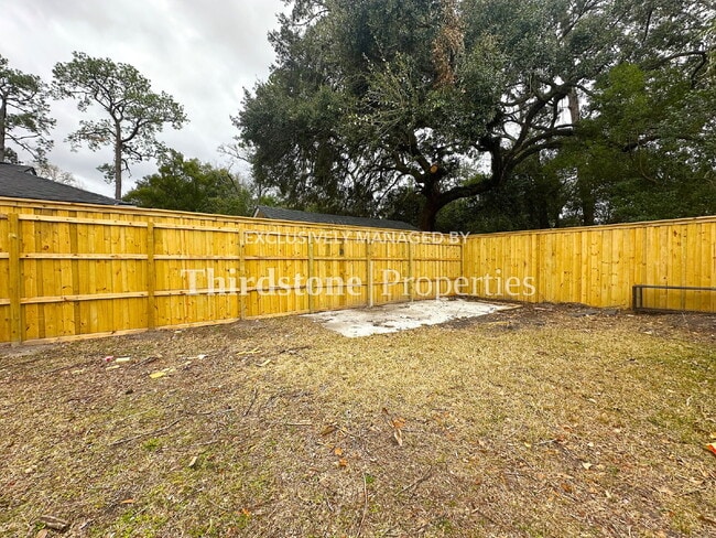 Building Photo - 1178 Murray Dr