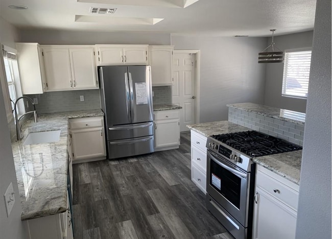 Building Photo - 8610 Bolero Dr